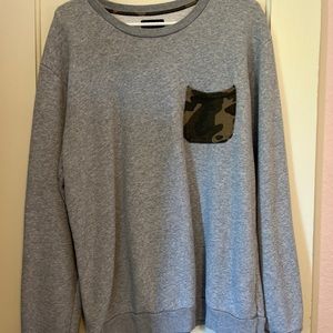 Zara Mens XL Grey Crew Neck With Camo Pocket